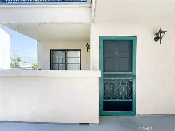 Long Beach, CA 90804,1130 Newport Avenue #110