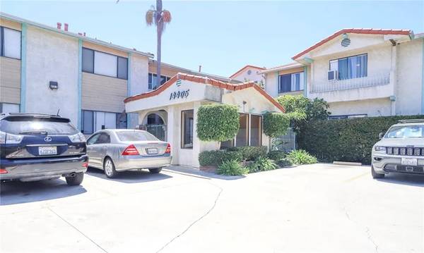 Hawthorne, CA 90250,14405 Cerise #35