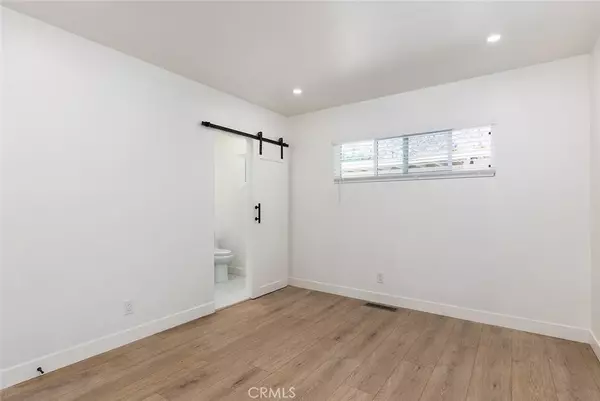 Sierra Madre, CA 91024,247 Laurel Ave East #A