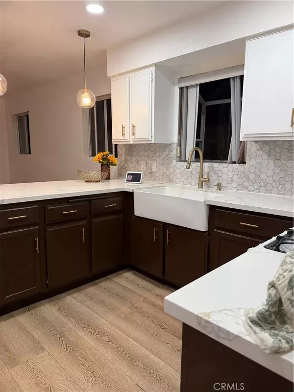 Gardena, CA 90247,16001 S Vermont #60