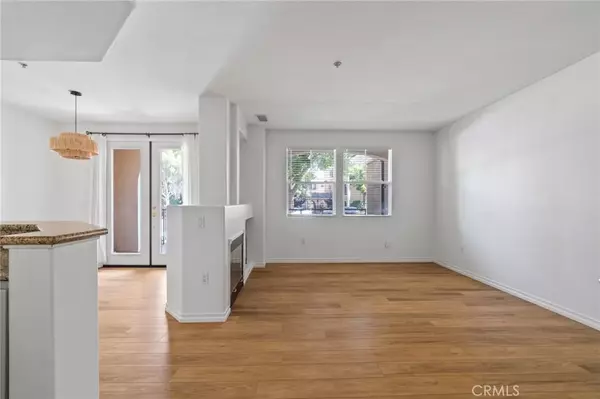 Playa Vista, CA 90094,13075 Pacific Promenade #111