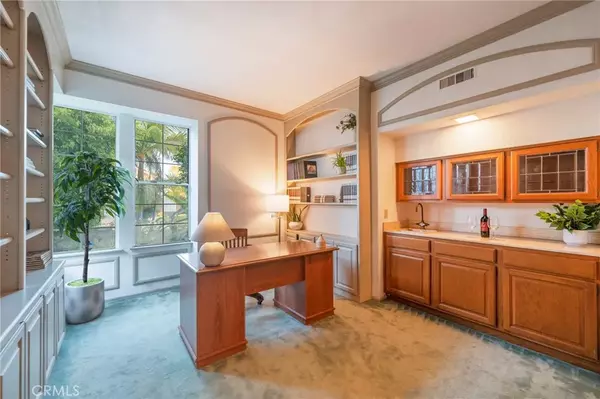 Playa Del Rey, CA 90293,7520 W 82nd