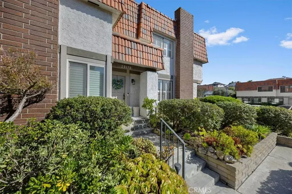 Rancho Palos Verdes, CA 90275,28178 Ridgecove Court South