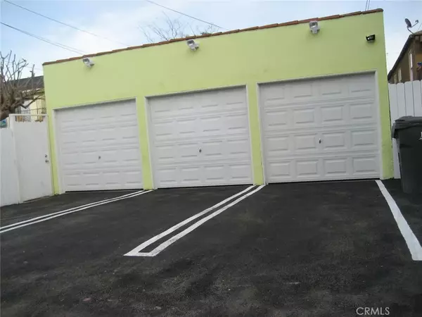 Long Beach, CA 90813,822 E 10th St. Street East