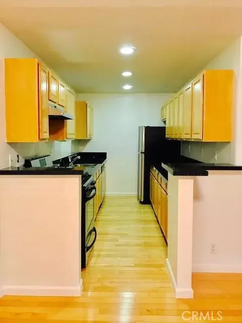 Santa Monica, CA 90403,1033 3rd Street #105