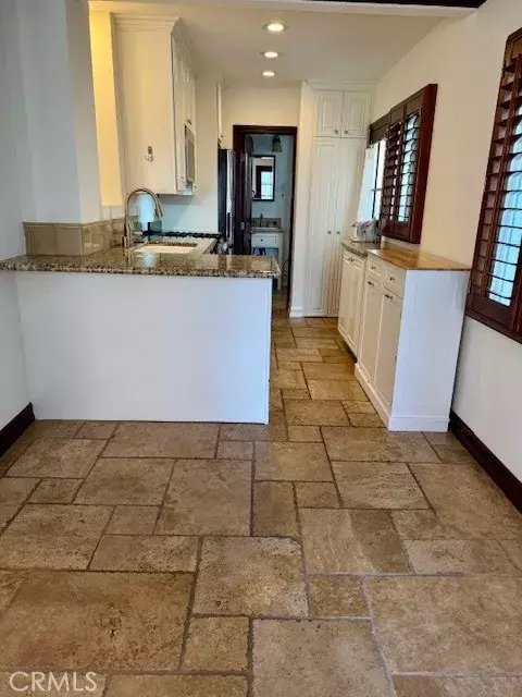 Hermosa Beach, CA 90254,317 Bayview Drive