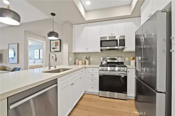 Rolling Hills Estates, CA 90274,927 Deep Valley Drive #111