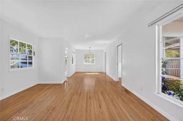 Palos Verdes Estates, CA 90274,121 Via Ardilla