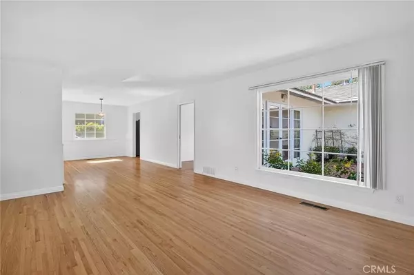 Palos Verdes Estates, CA 90274,121 Via Ardilla