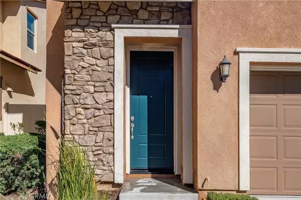 Canyon Country, CA 91351,19703 Kamm