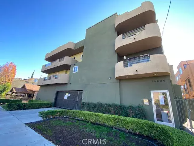 14006 Vanowen Street, Van Nuys, CA 91405
