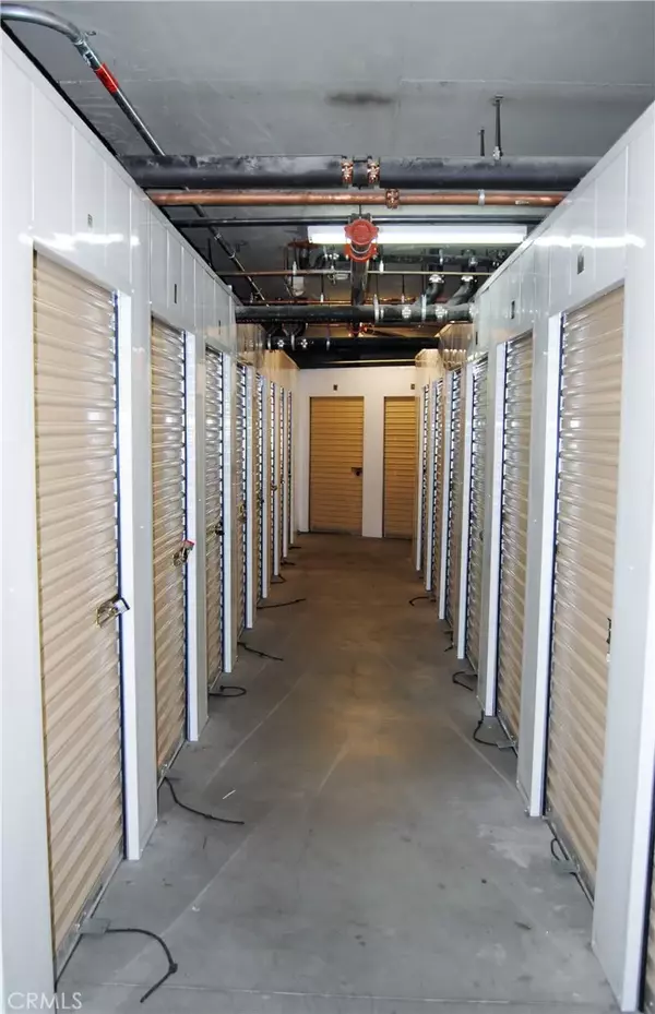 Long Beach, CA 90807,1215 E San Antonio Drive