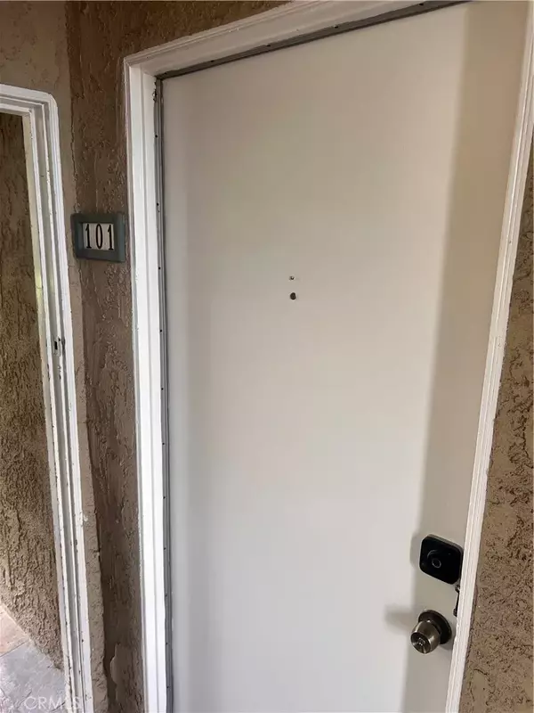 Redondo Beach, CA 90278,720 Meyer #101