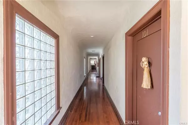 Torrance, CA 90501,1116 Sartori Avenue #105