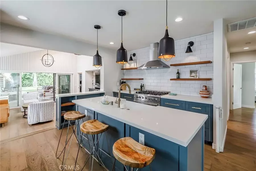 6321 W 84th, Los Angeles, CA 90045