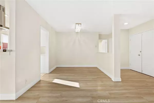 Culver City, CA 90230,5651 Sumner Way #310