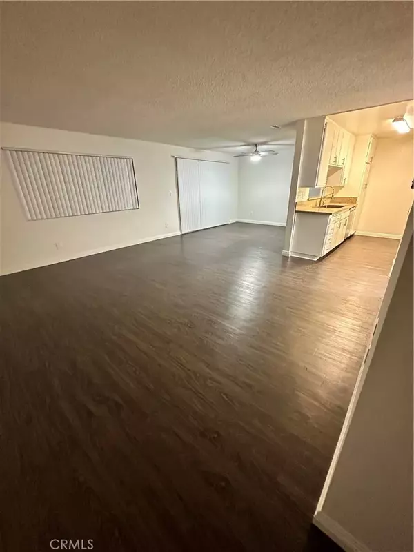 Redondo Beach, CA 90278,18225 Kingsdale Avenue #212