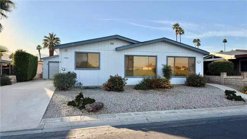 Palm Desert, CA 92260,74461 Mercury East