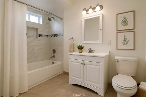 Pasadena, CA 91103,1716 Glen Ave