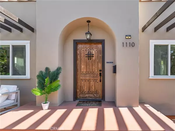 Los Angeles, CA 90019,1110 Queen Anne