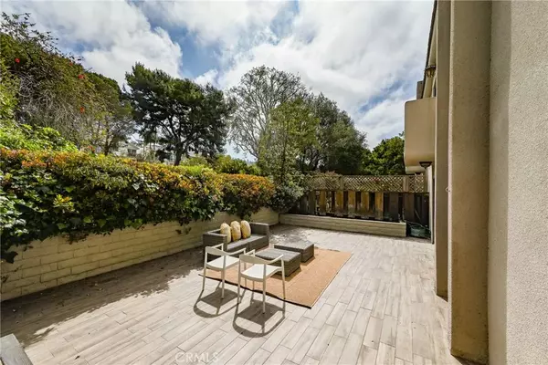 Palos Verdes Estates, CA 90274,2357 Palos Verdes Drive West #3