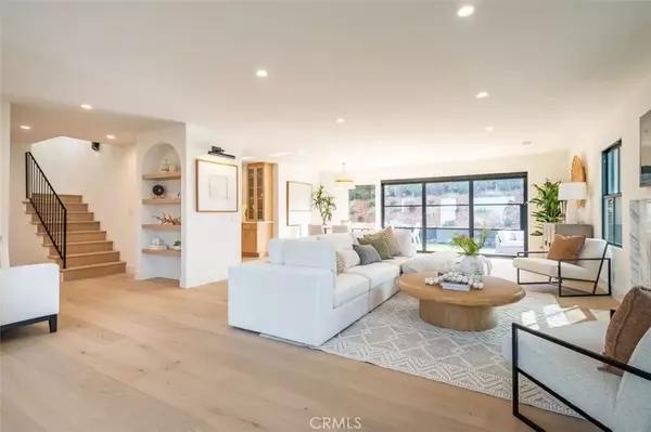 Redondo Beach, CA 90277,470 Camino De Encanto