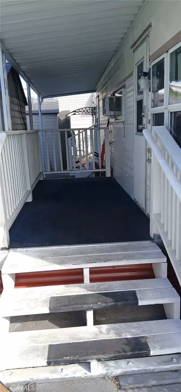 Redondo Beach, CA 90278,2345 190th #63