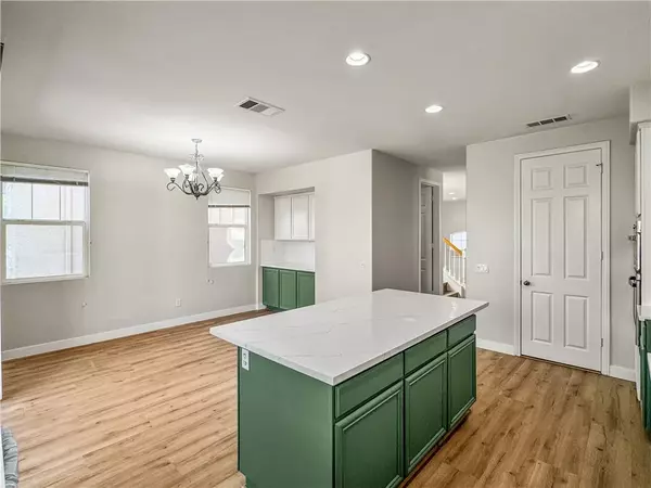 Torrance, CA 90503,20546 Earl