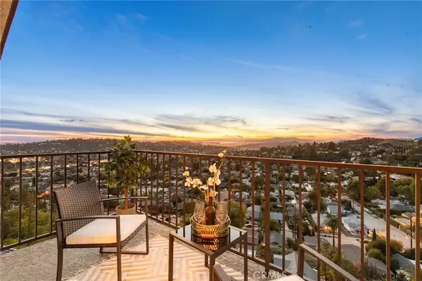 Los Angeles, CA 90042,1393 N Avenue 57