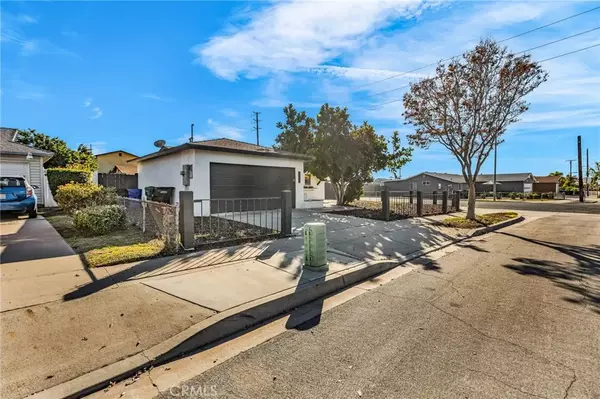 San Diego, CA 92114,7303 Gatewood