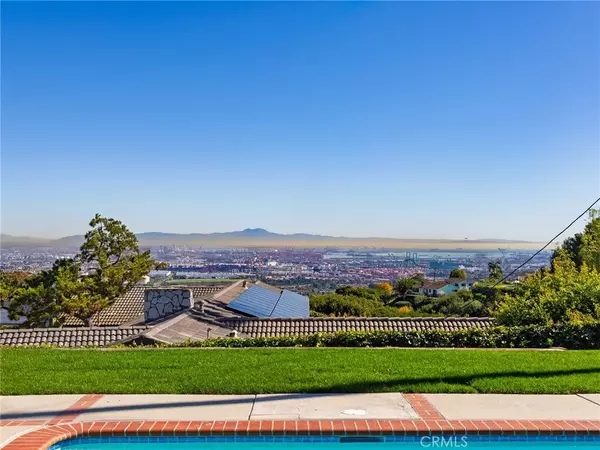 Rancho Palos Verdes, CA 90275,2636 Sunnyside Ridge Road