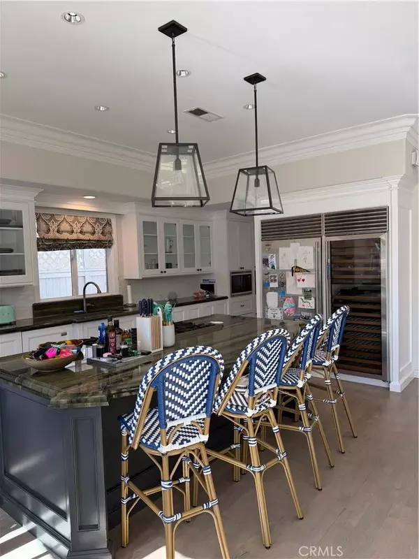 Manhattan Beach, CA 90266,1018 11th