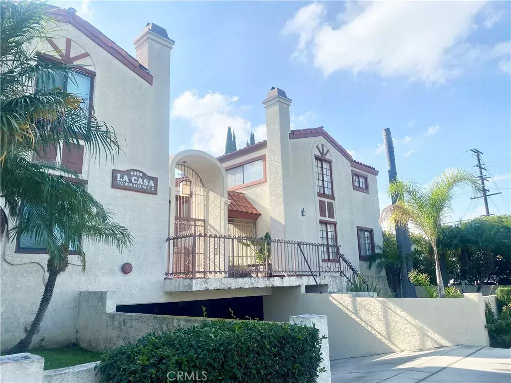 Gardena, CA 90247,1450 W 146th Street #2