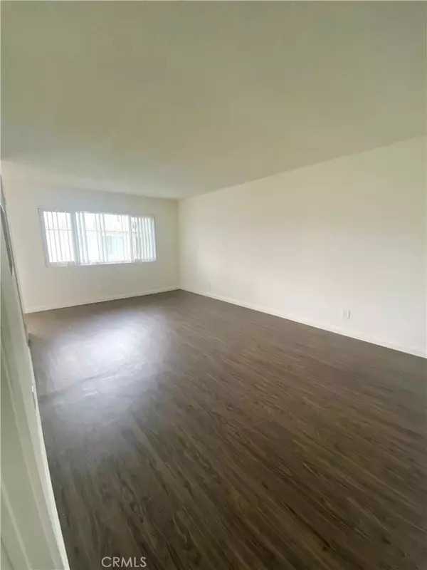 Torrance, CA 90504,4160 W 182nd Street #305