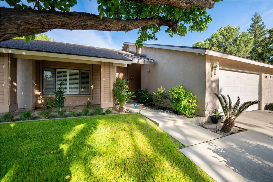 1700 Ashe Road #13, Bakersfield, CA 93309