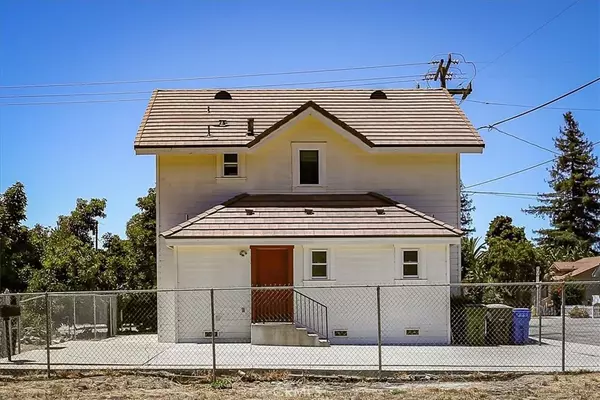 San Luis Obispo, CA 93401,1502 Johnson Avenue