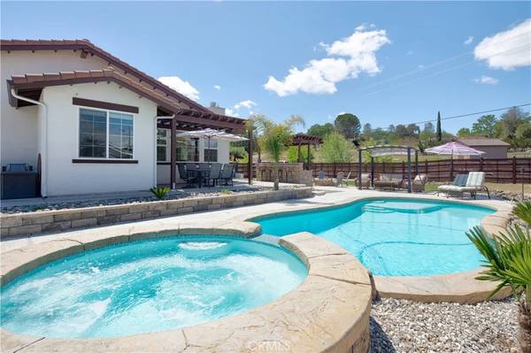 12955 Viejo Camino, Atascadero, CA 93422