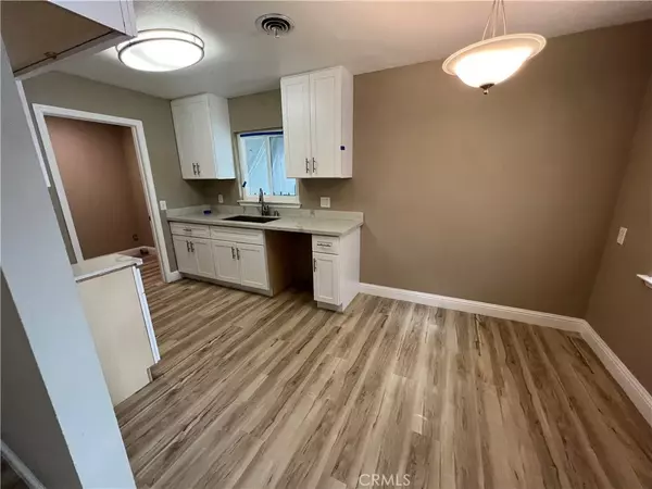 Yuba City, CA 95991,819 Rosalind Avenue