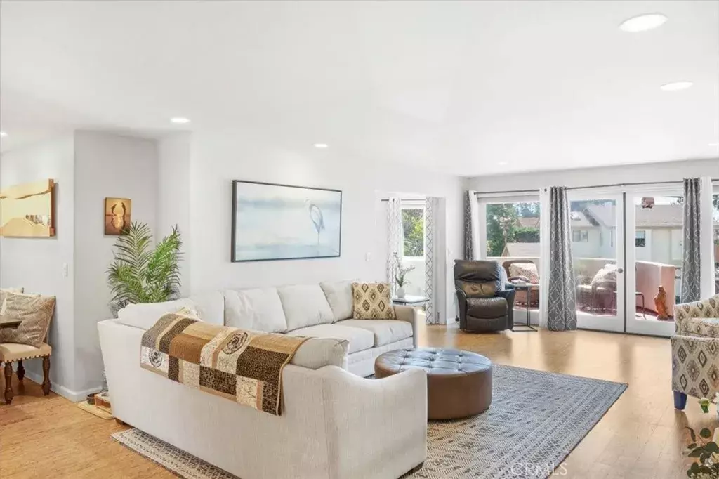 Morro Bay, CA 93442,735 Piney Way #9