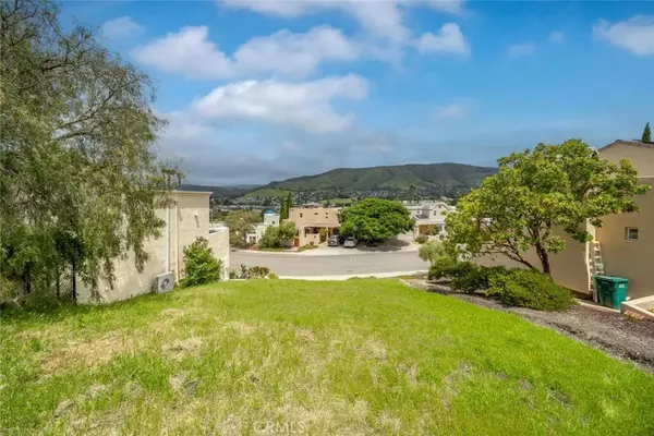 San Luis Obispo, CA 93401,489 Bluerock Drive