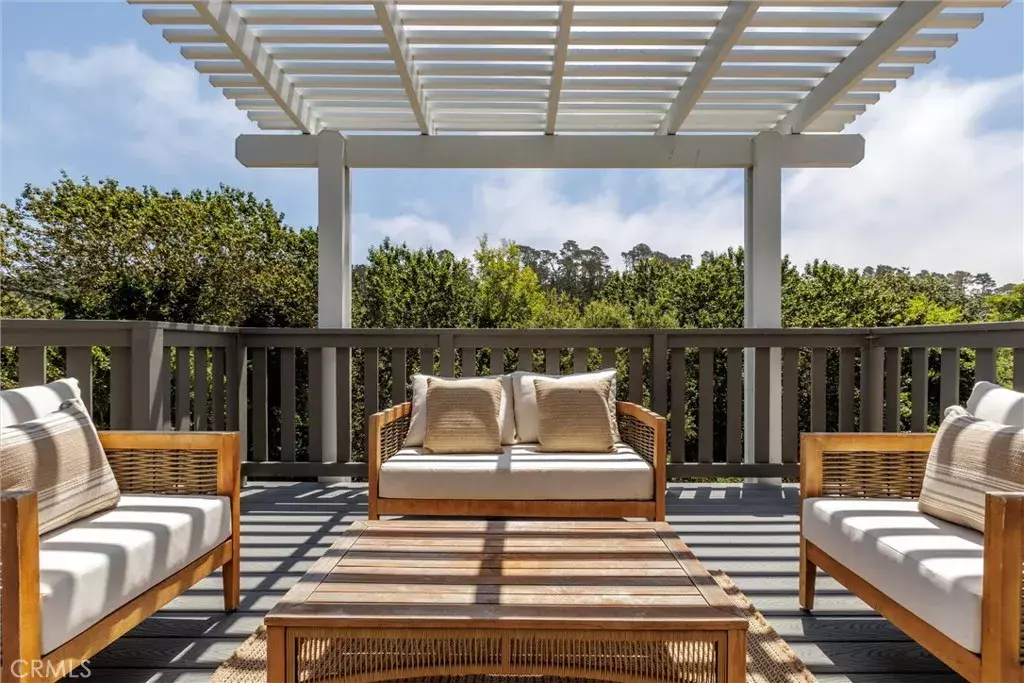 Cambria, CA 93428,1460 Main #114