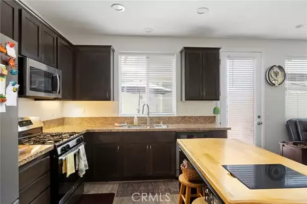 Paso Robles, CA 93446,339 Oak Hill Road