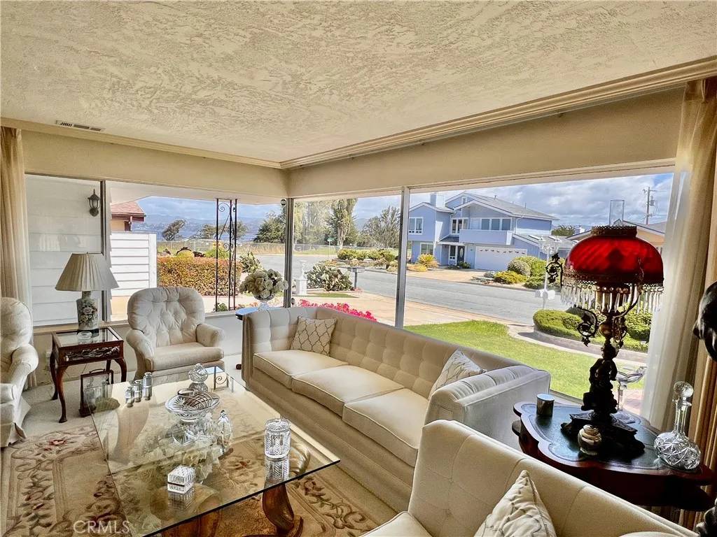 Los Osos, CA 93402,2117 Glenn Street