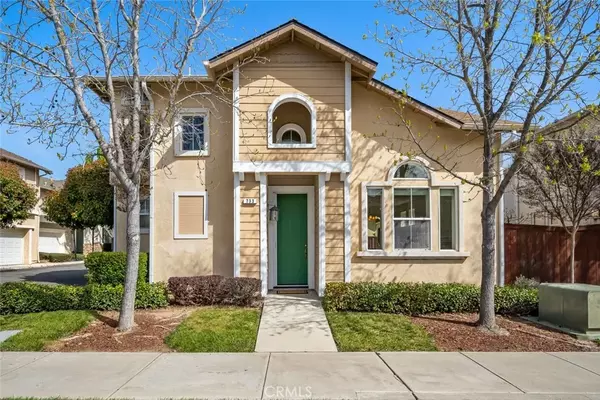 Paso Robles, CA 93446,733 Cottage Lane