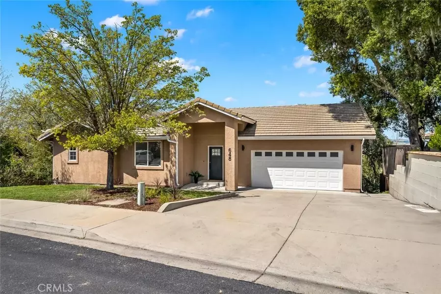 648 Ventana Del Robles, Templeton, CA 93465