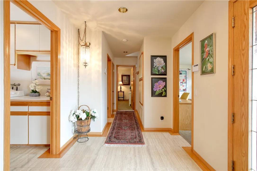 Cambria, CA 93428,1660 Saint Thomas Avenue