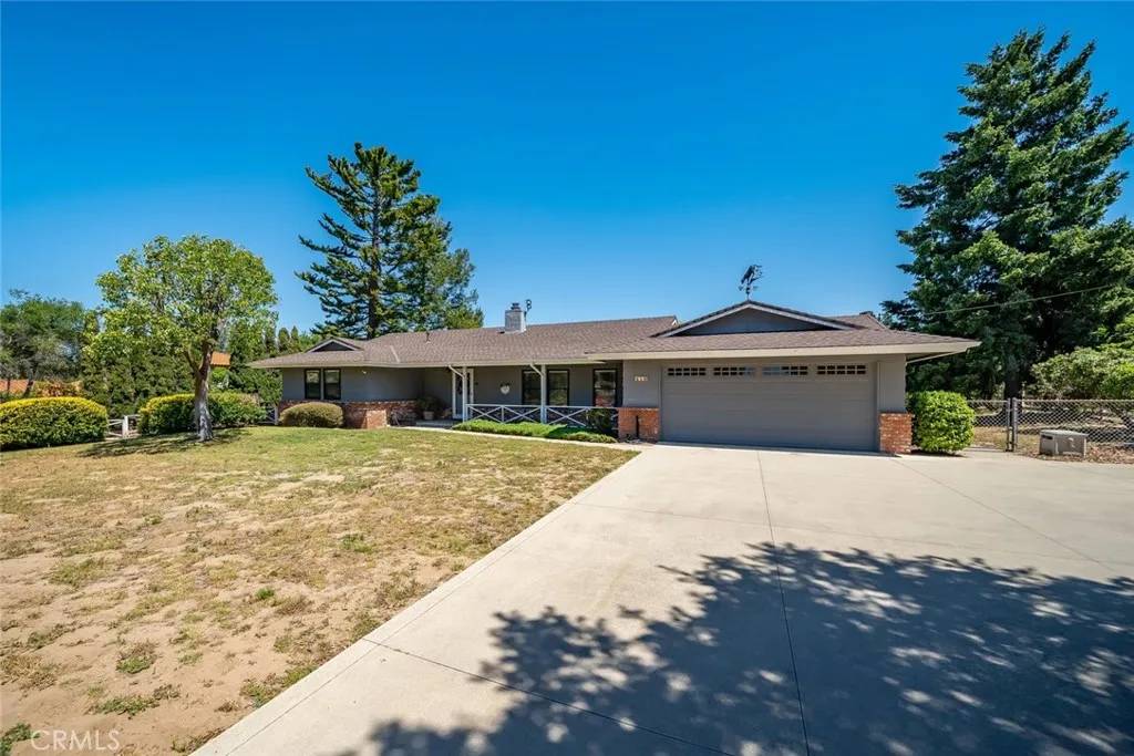 410 N Las Flores Drive,  Nipomo,  CA 93444