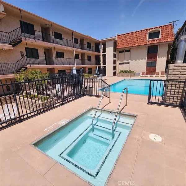900 Cedar Street #107, El Segundo, CA 90245