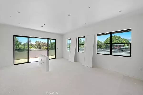 San Luis Obispo, CA 93401,581 Higuera Street #208