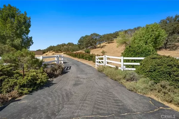 Paso Robles, CA 93446,239 Woodland Road